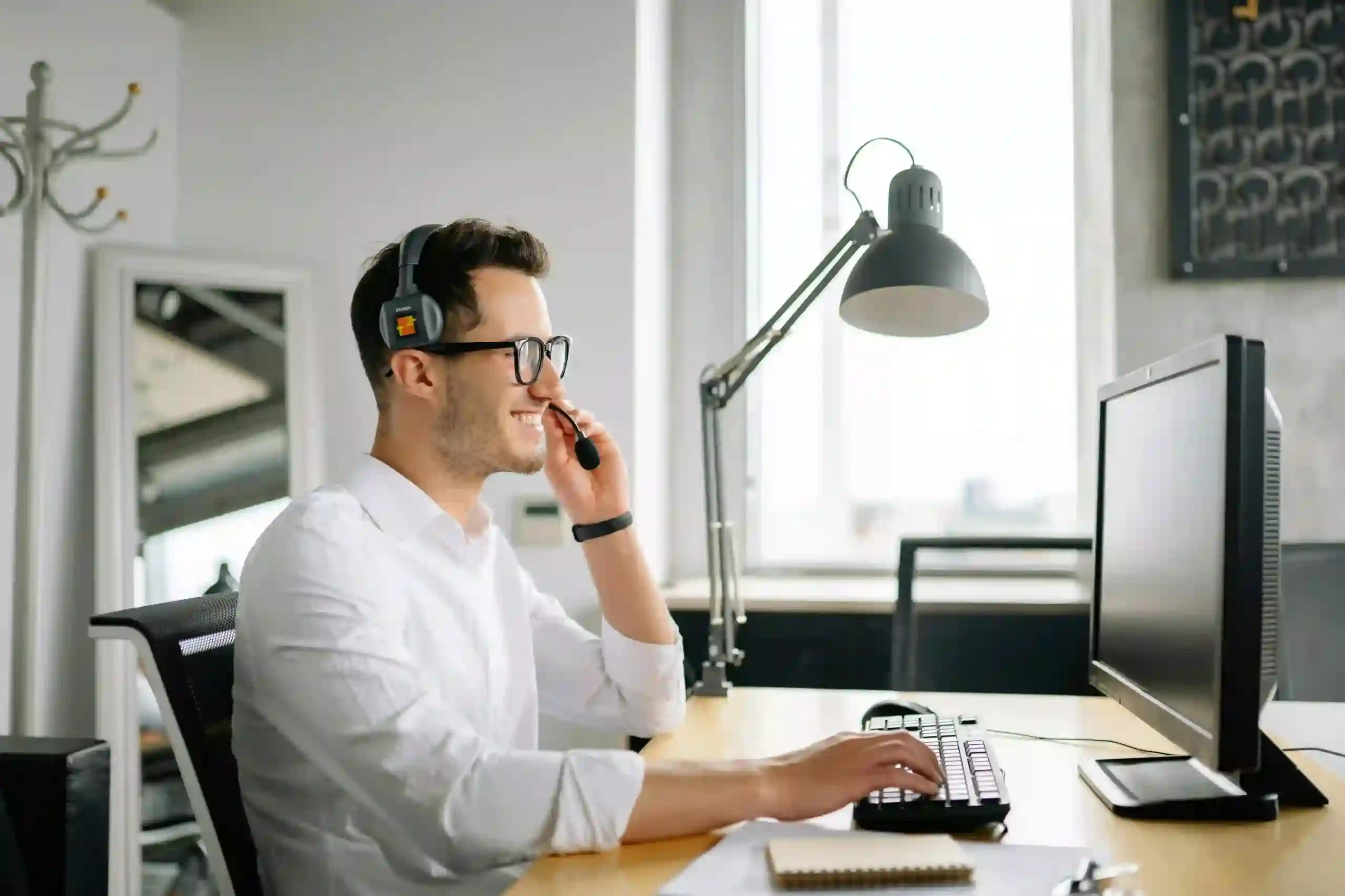 Online French as a Foreign Language (FLE) Courses for Adults